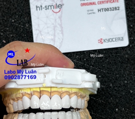 HT Smile một dòng sản phẩm xịn sò nha quý khách hàng. Hãy đến để trải nghiệm với chúng tôi, sẽ không làm bạn thất vọng đâu.